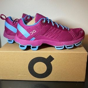 On Cloud Cloudsurfer Cloudtec Running Sneakers